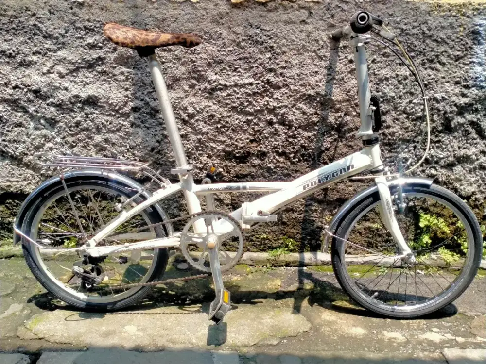 sepeda lipat polygon urbano 3.0