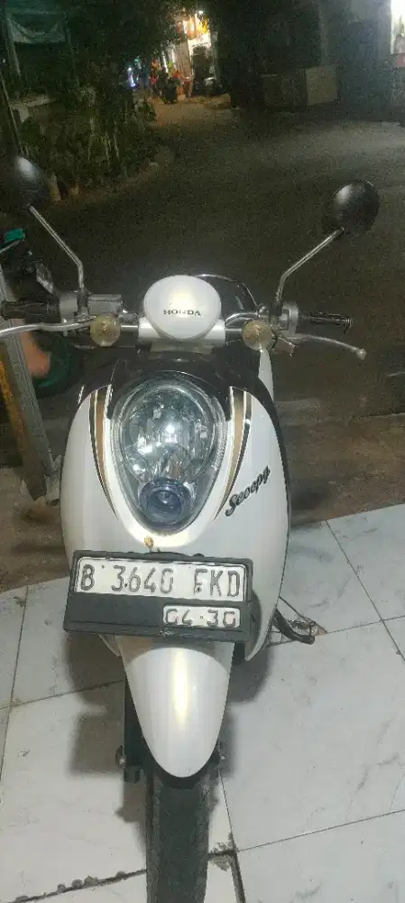 Honda Scoopy karbu 2012