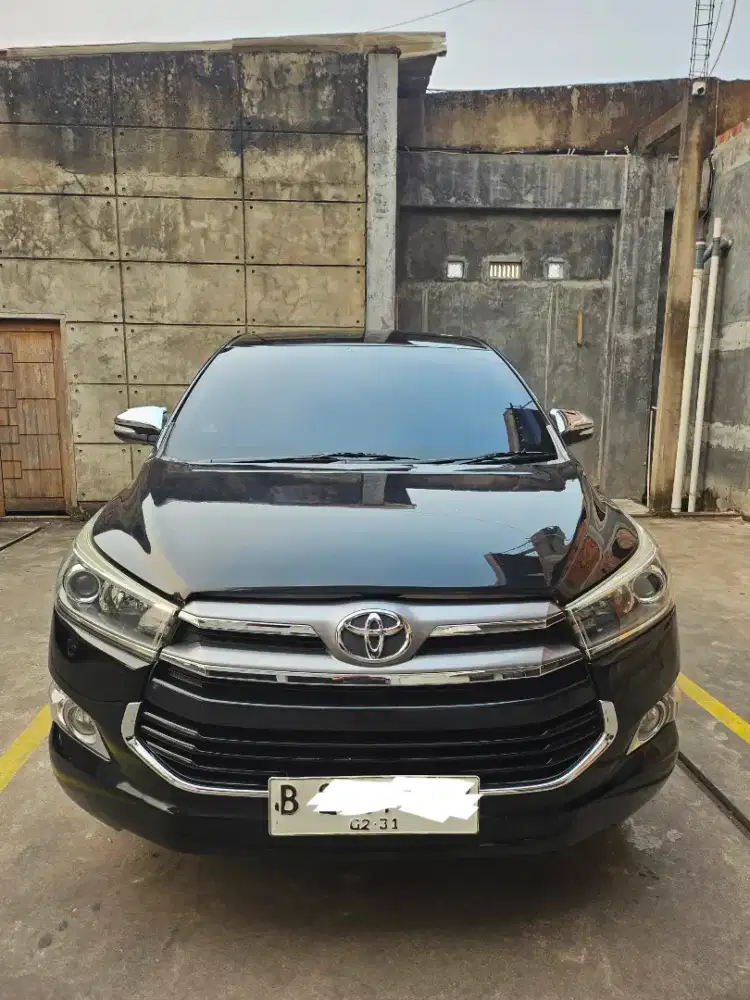 Mobil innova reborn 2.0 Q A/T 2016