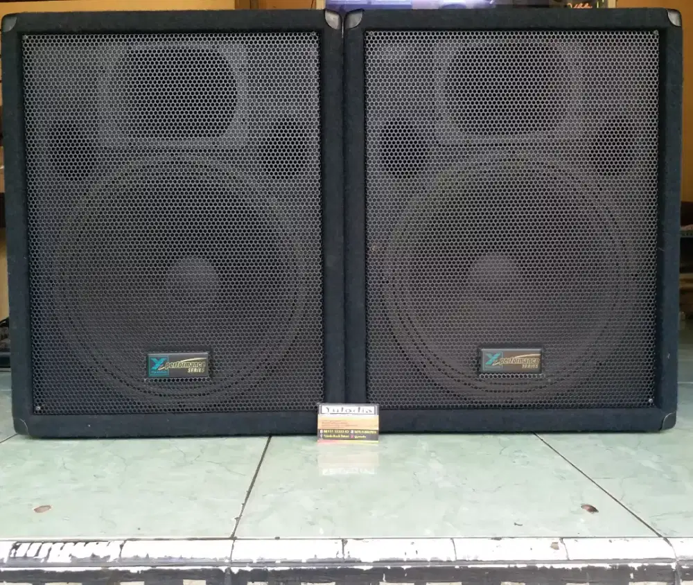 YULODIA BEKASI-speaker pasif yorkville y115 made in canada full ori
