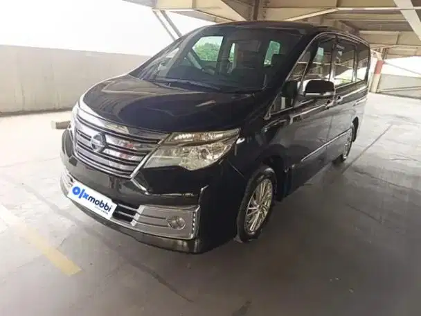 DP RENDAH Nissan Serena 2.0 Highway Star Panoramic 2015 KMD