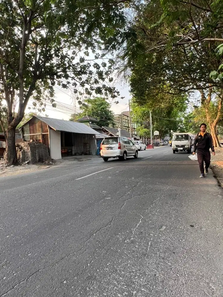 Tanah murah strategis uns