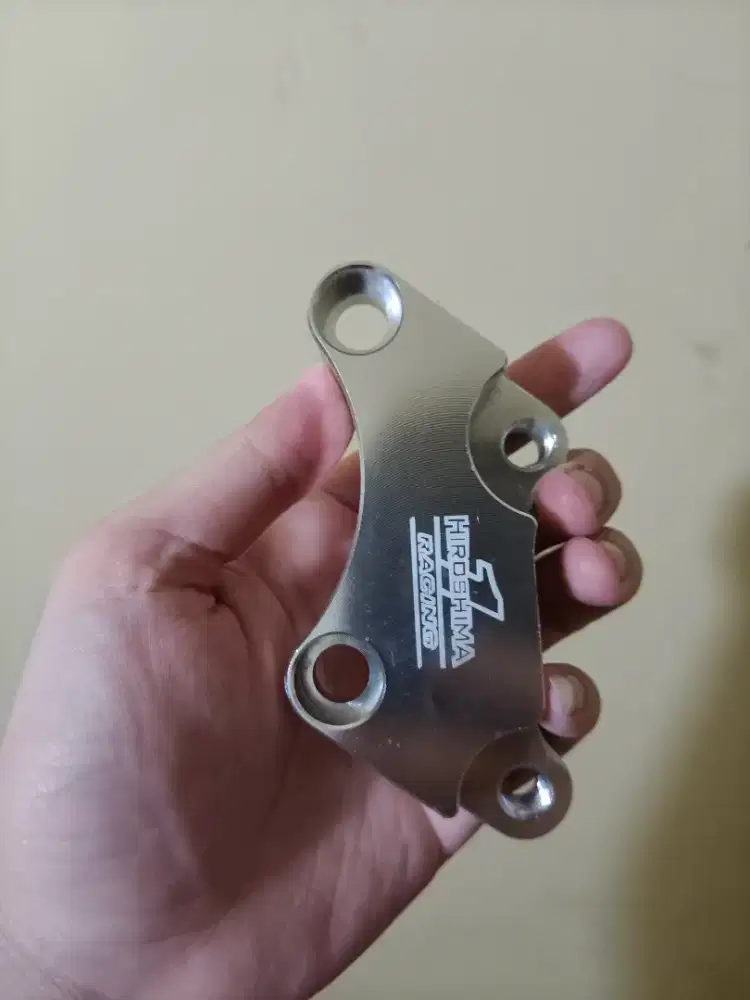 DIJUAL BREKET KALIPER HIROSHIMA RACING
