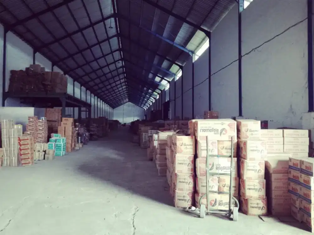 GUDANG BESAR + TOKO POROS  JL RAYA KOTA MALANG