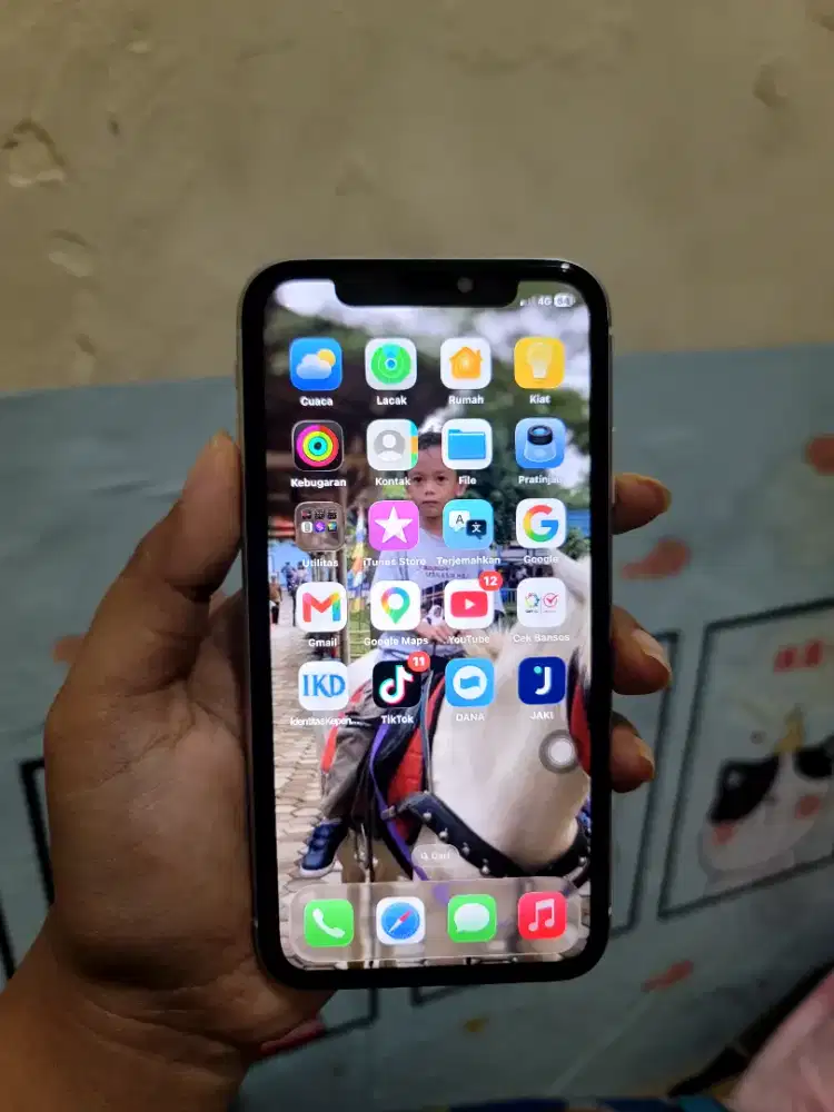 Jual Iphone 11 64g