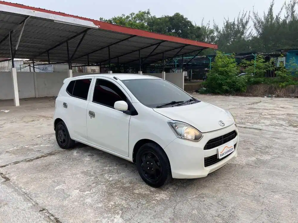 DAIHATSU AYLA M 1.0 AT 2014