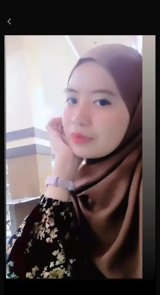 Berpengalaman sebagai admin danresto Korea.