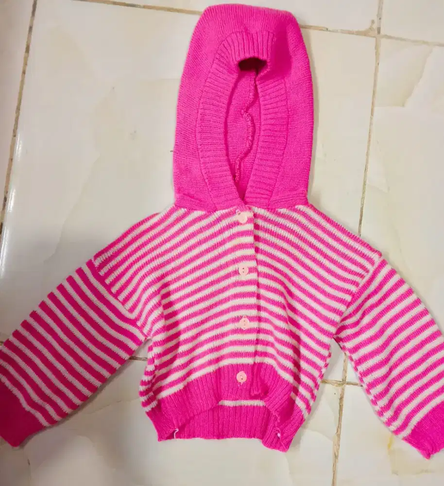 Jaket rajut anak cw motif salur pink