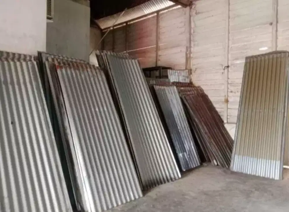 Ready seng gelombang bekas 80x180