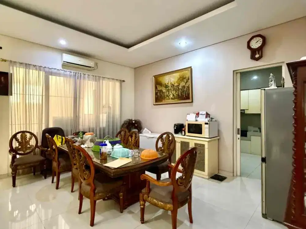 DIJUAL RUMAH MINIMALIS  CITRALAND EAST EMERALD MANSION DEKAT RS ORTHOPEDI