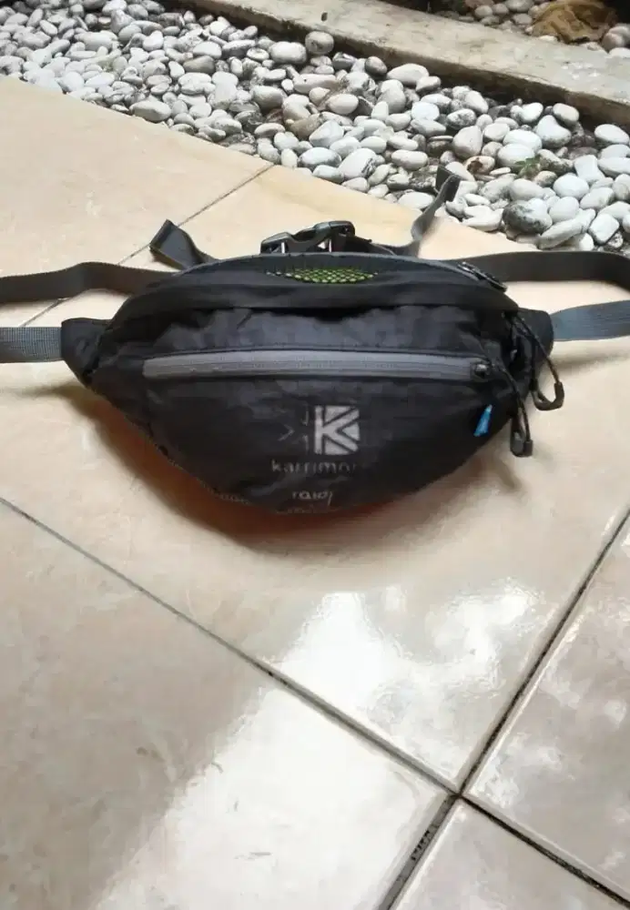 Tas pinggang/Waist bag outdoor karrimor