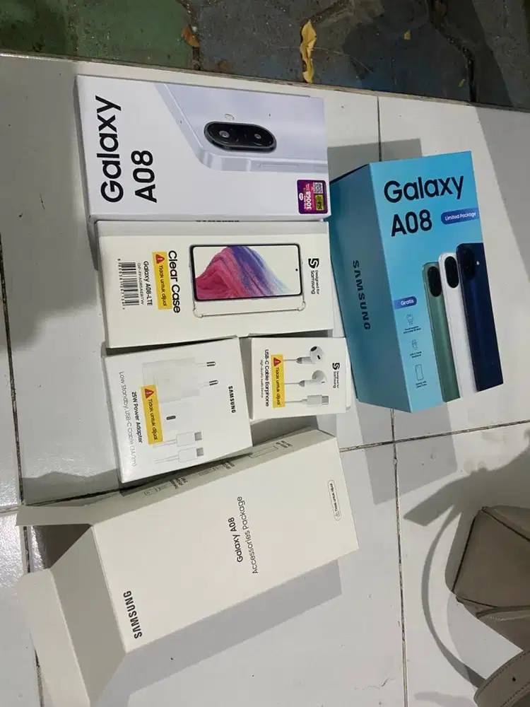 Dijual HP SAMSUNG A08