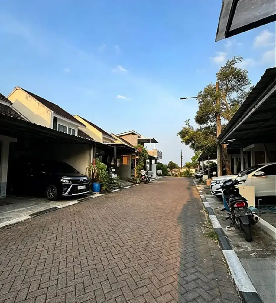 Rumah di jual siap huni minumalis jalan lebar banyumanik pudak payung