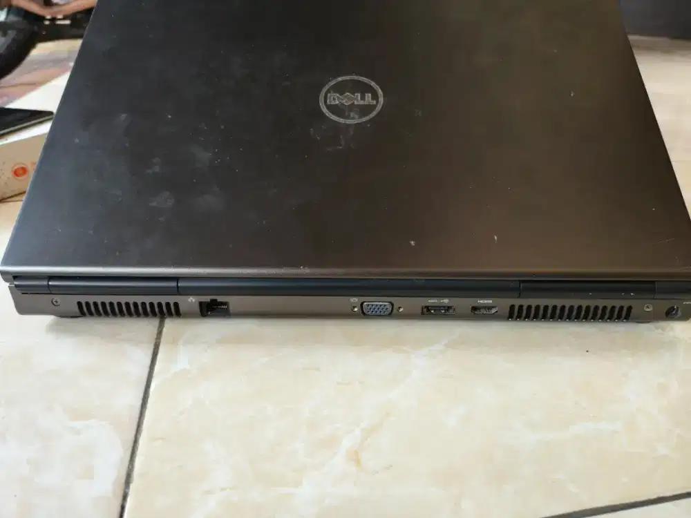 Di jual laptop del 4800 16 inci