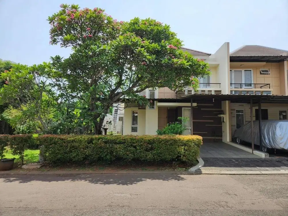 Dijual Rumah 2 Lantai di Cluster Tengah Kota Wisata Cibubur