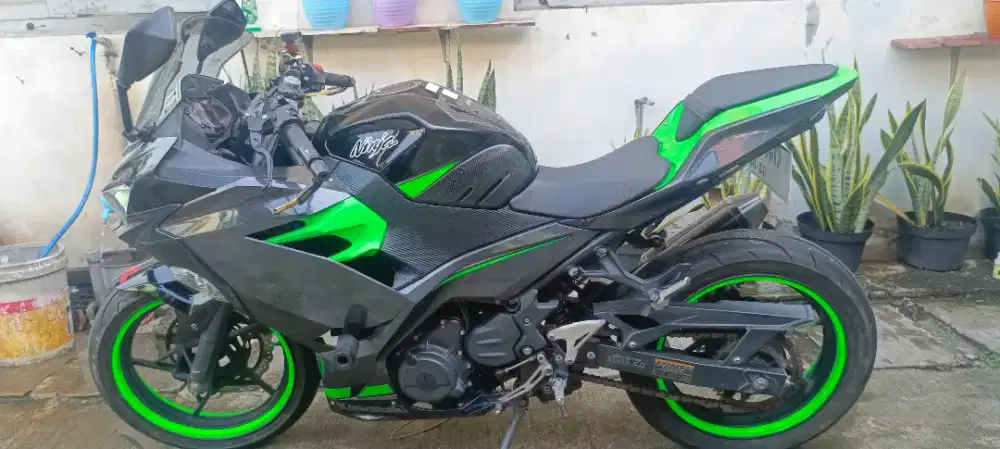 Kawasaki ninja 250 tahun 2019 surat-surat lengkap