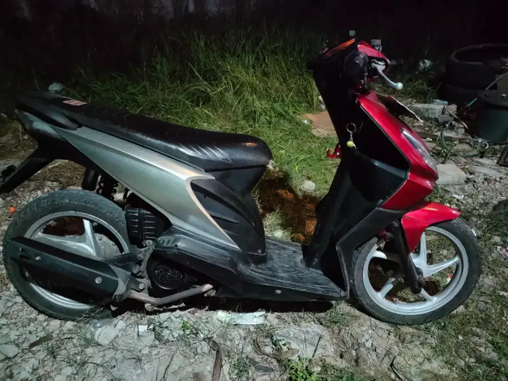 Honda beat karbu