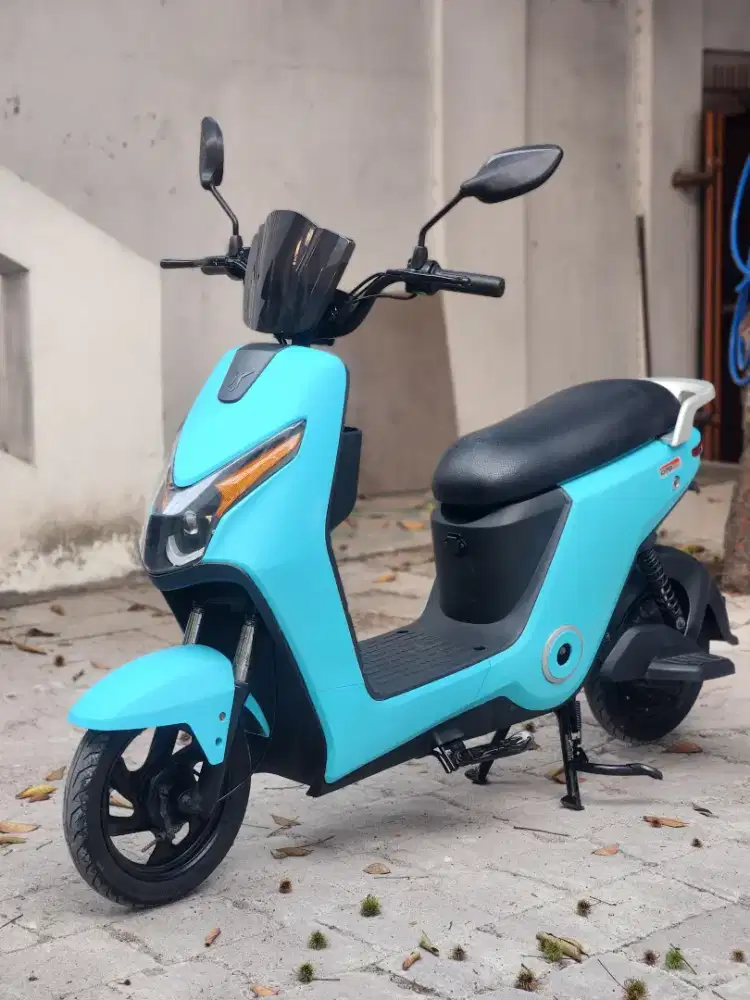 sepeda listrik uwinfly D70