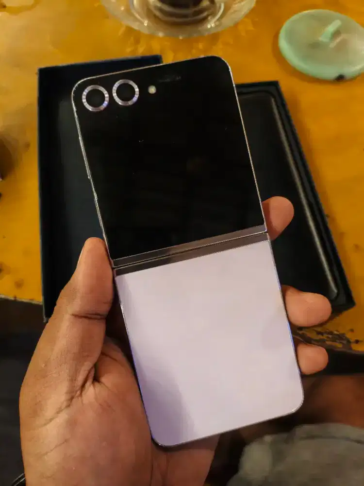 Samsung galaxy z flip 5 256gb sein resmi indonesia