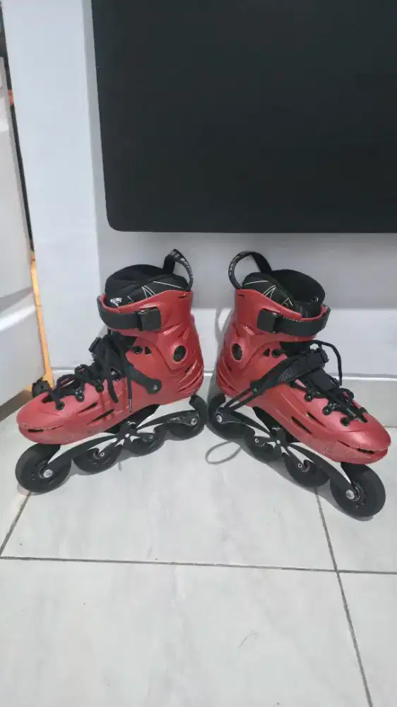 Sepatu Roda Flying Eagle Falcon 6s