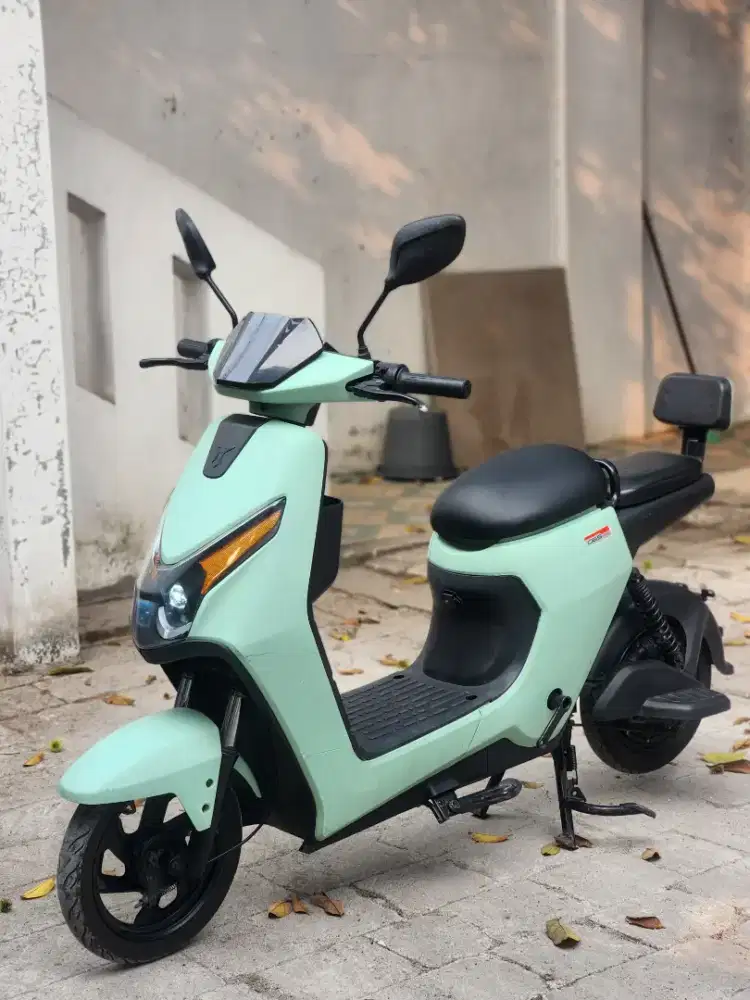 sepeda listrik uwinfly D65