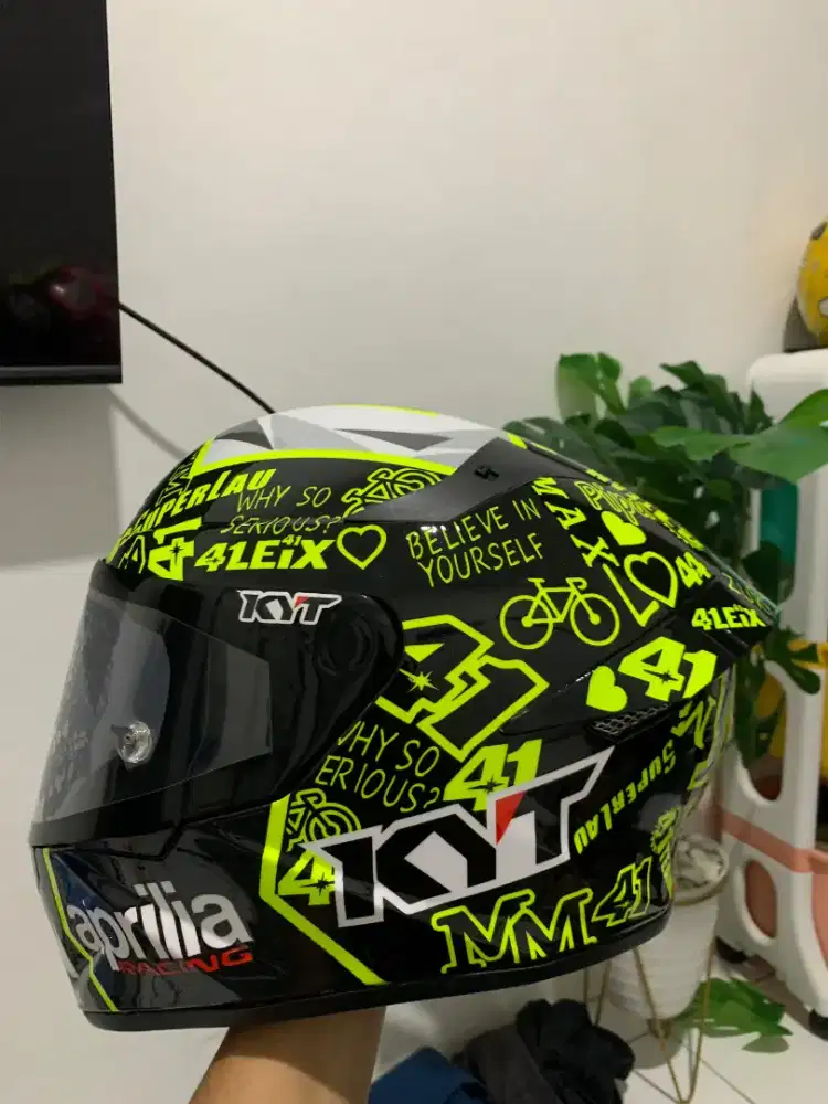 KYT TT COURSE ESPARGARO