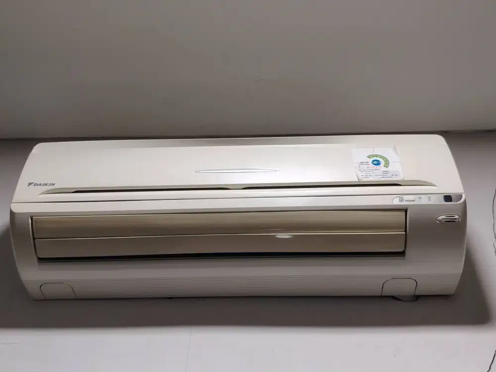 AC Daikin 3/4pk Bekas