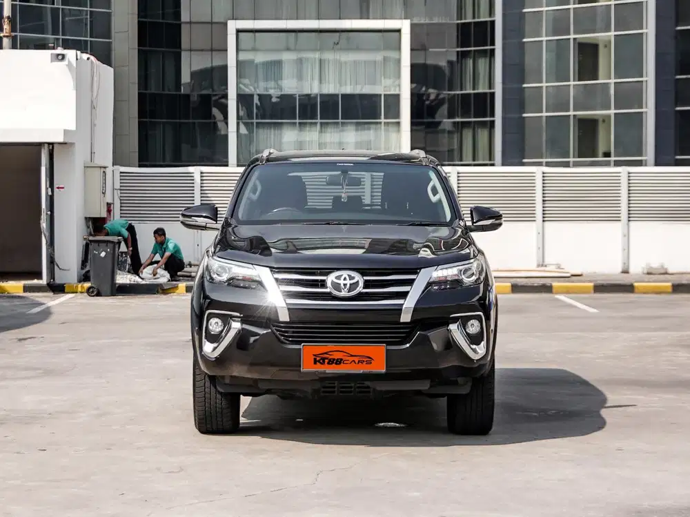 TDP 10 juta !!! Toyota Fortuner VRZ 2019 Hitam