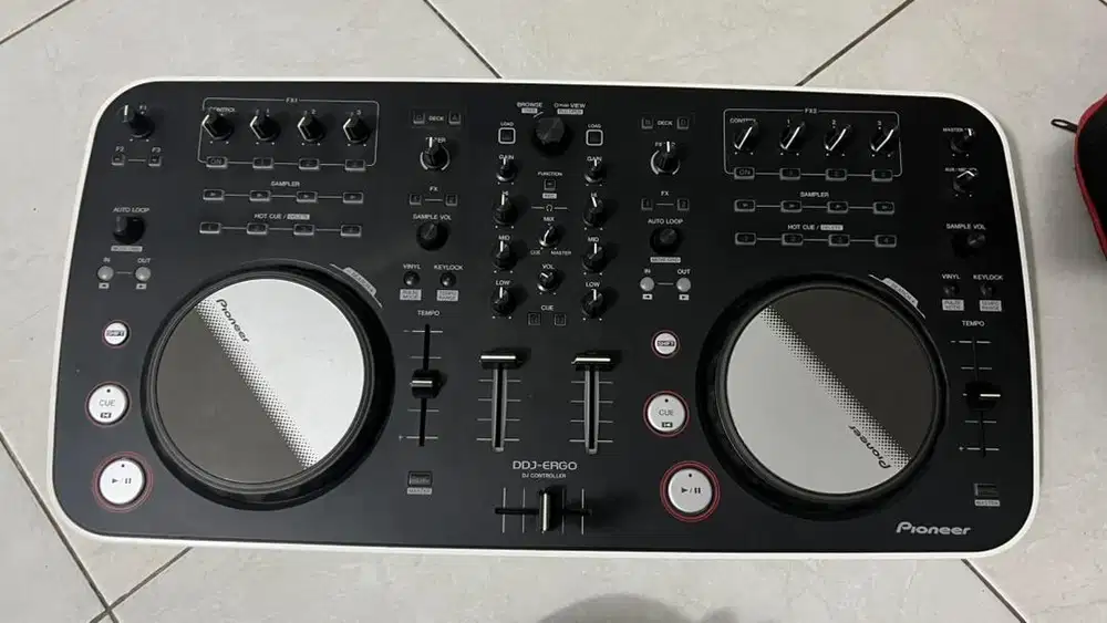 DIJUAL ALAT DJ DDJ PIONEER ERGO V - FREE RANSEL