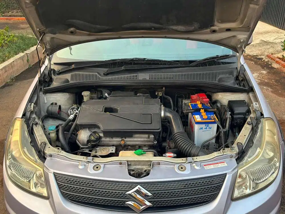 Suzuki SX4 2009 Bensin