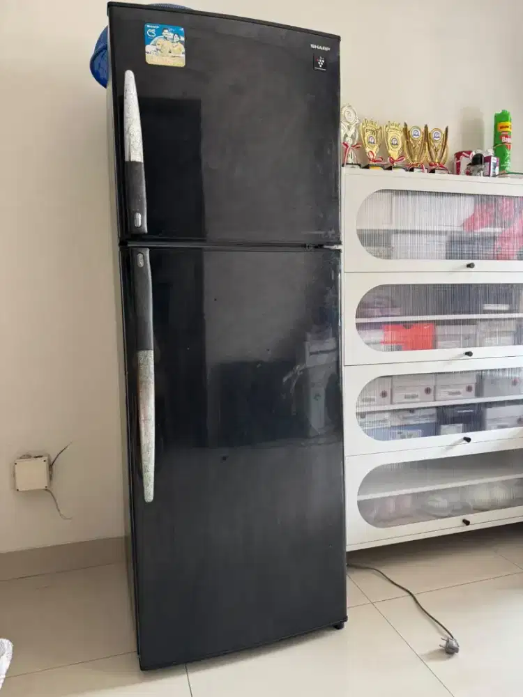 Ac Sharp 2 Pintu SJ-420GP-SD 338 Liter