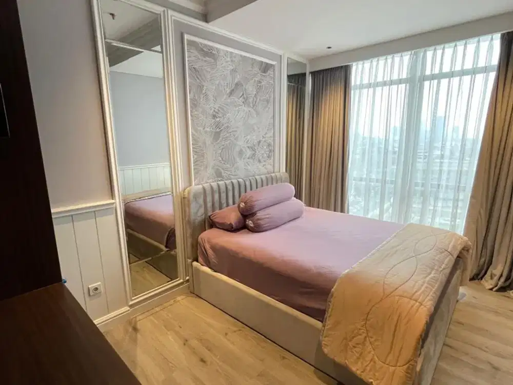 APARTEMEN SUDIRMAN SUITES – 3BR, STRATEGIS DI PUSAT KOTA!