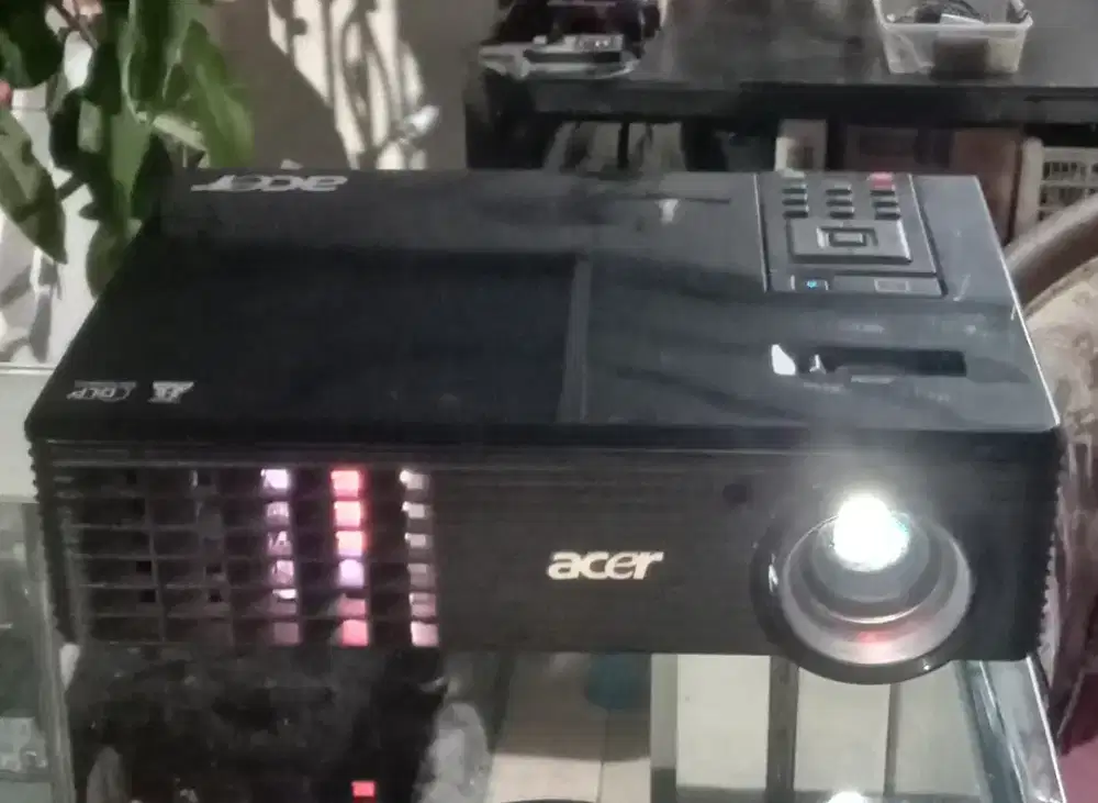 Dijual projector acer x1161n