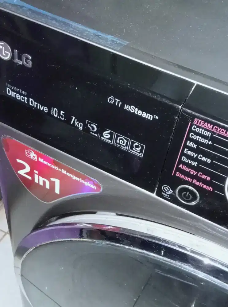 Jual cepat bu Mesin cuci frontloading LG 10,5/7kg model baru,negoo