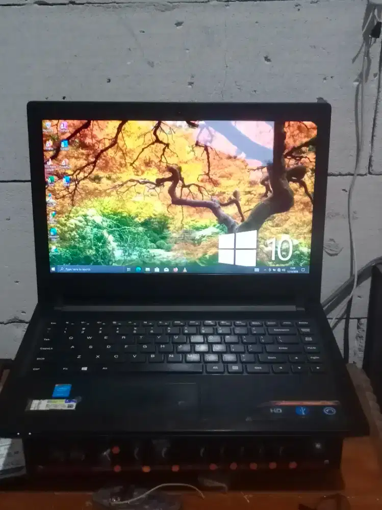 Lenovo ideapad core i3 slim
