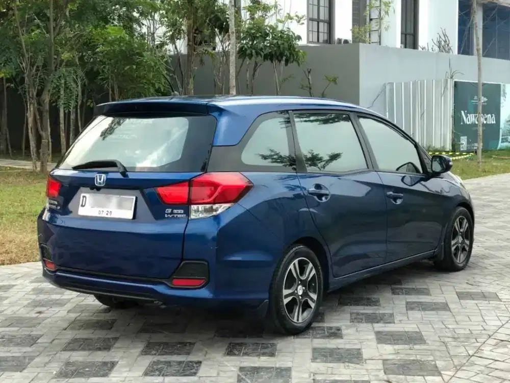 Honda mobilio e cvt .atic 2014