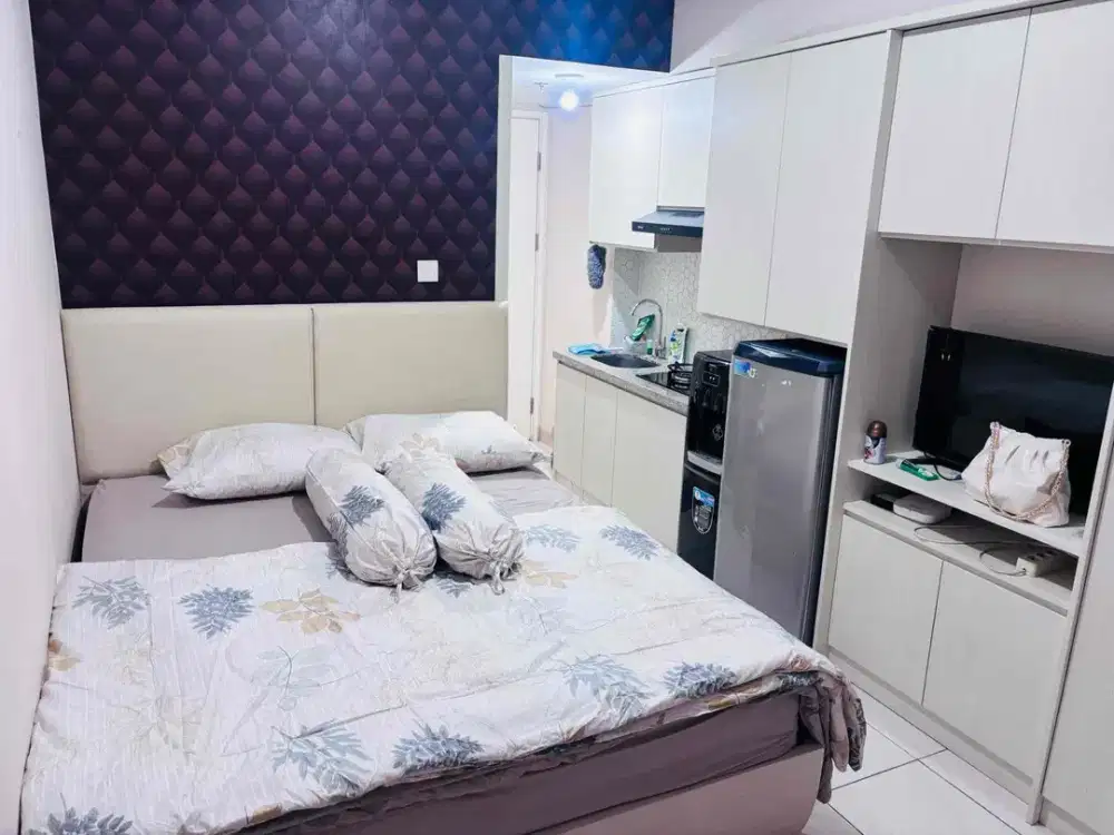 Apartm Studio Furnish The Springlake Summarecon Bekasi