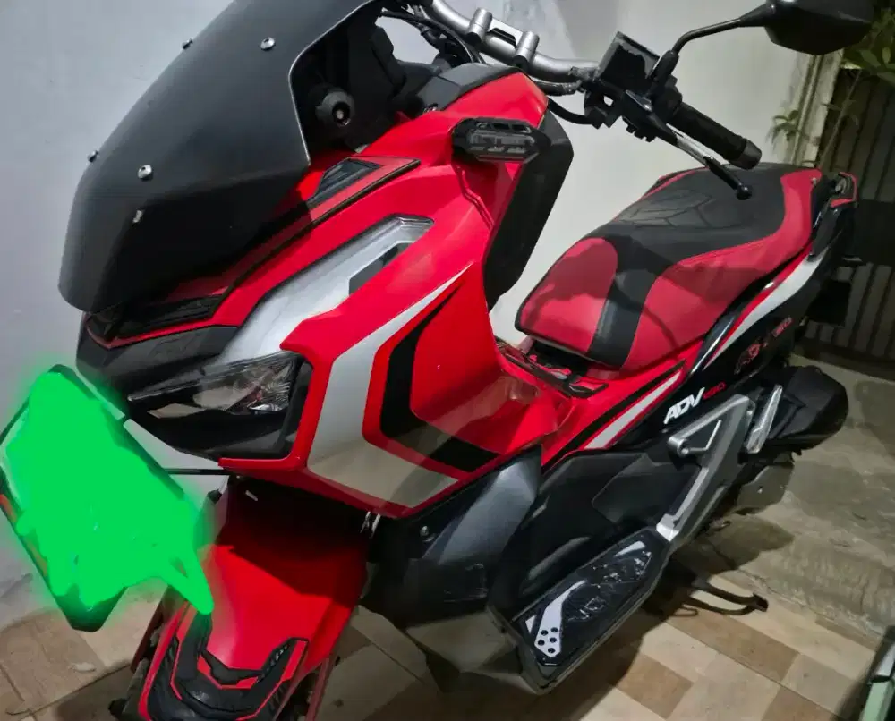 Adv motor merah