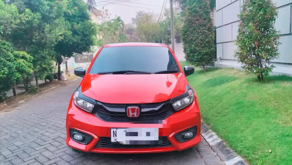 Brio E matic 2019, tgn1, full ori, super terawat. Nyacat jamin kualat