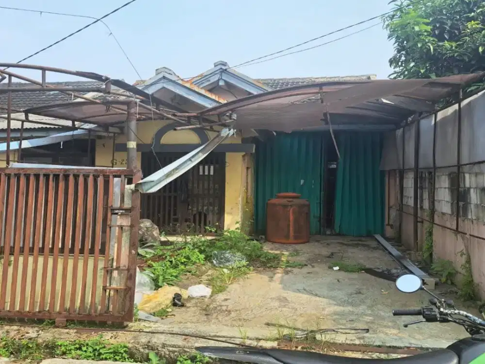 Rumah Hitung Tanah Butuh Renov Dalam Komplek di Gempolsari Bandung