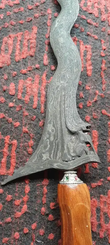 Keris singo barong luk 9