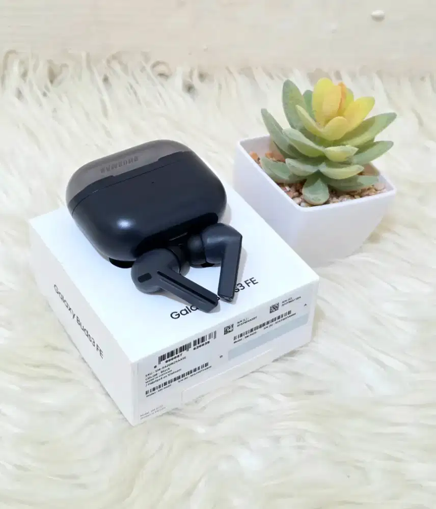 Samsung Buds 3 FE Black Bergaransi Fullset
