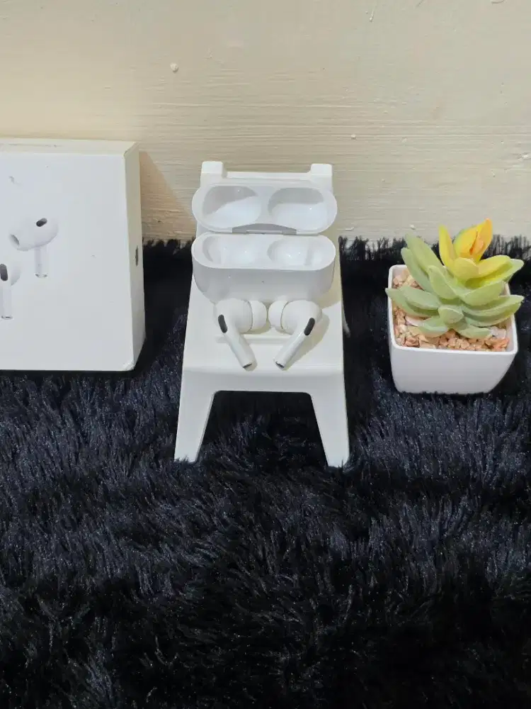 Airpods Pro 2 Putih Mulus Lengkap