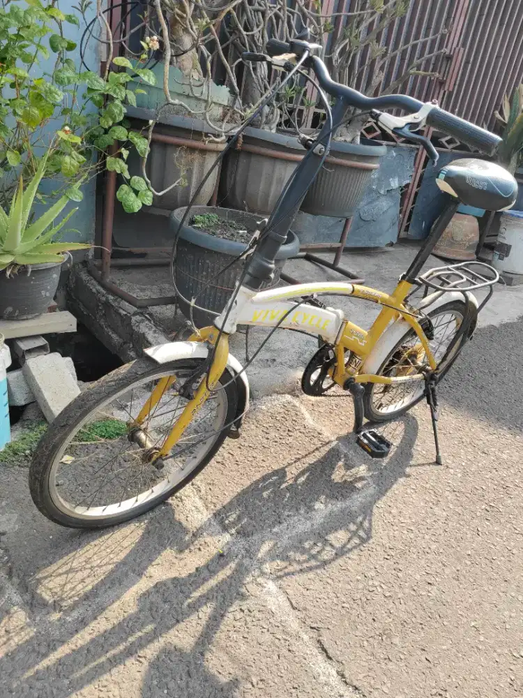 Sepeda Lipat Dewasa