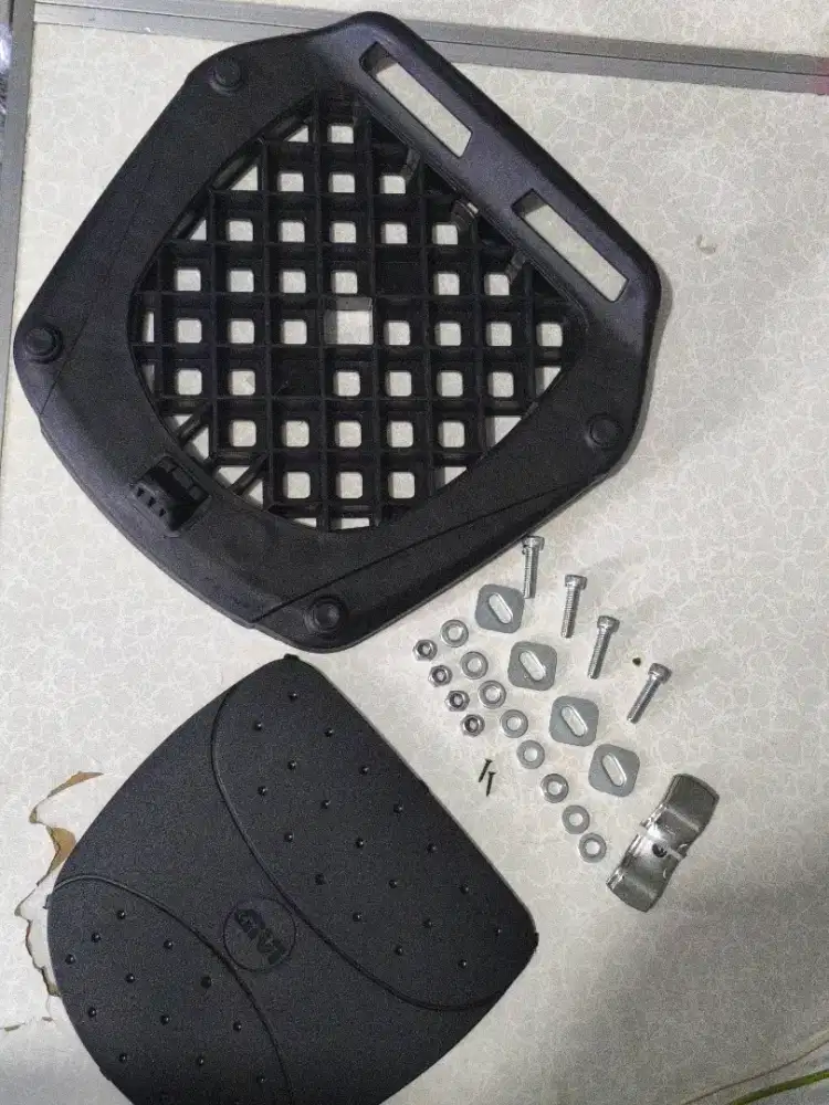Baseplate Givi MP70