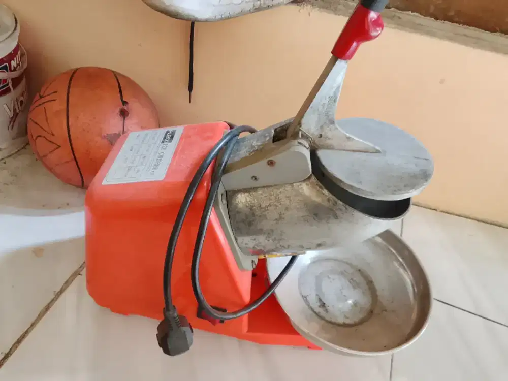 Mesin Es Kepal serut Listrik feco -bekas normal