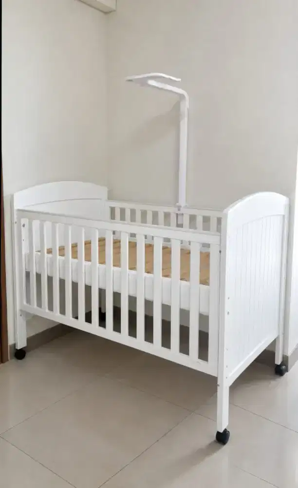 Ranjang bayi baby belle