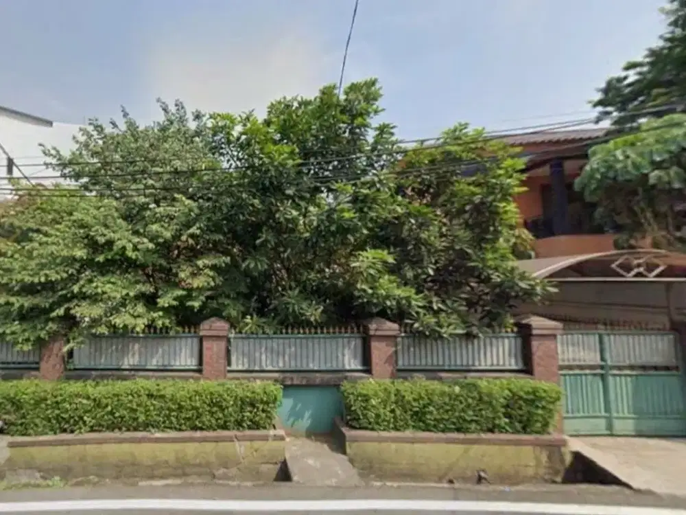 Rumah di Lembaga Administrasi Negara Bendungan Hilir Tanah Abang