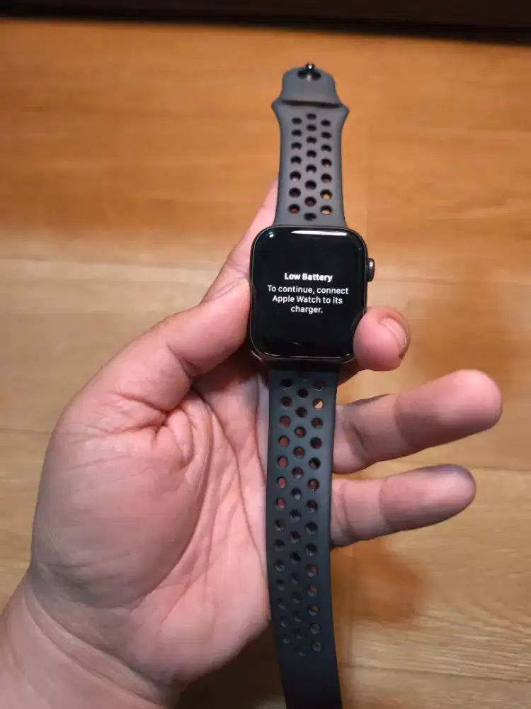 Apple Watch Nike SE Gen 1 44MM