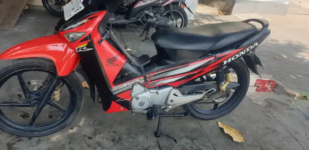 Supra X 125 CW th 2007 mulus pjk baru